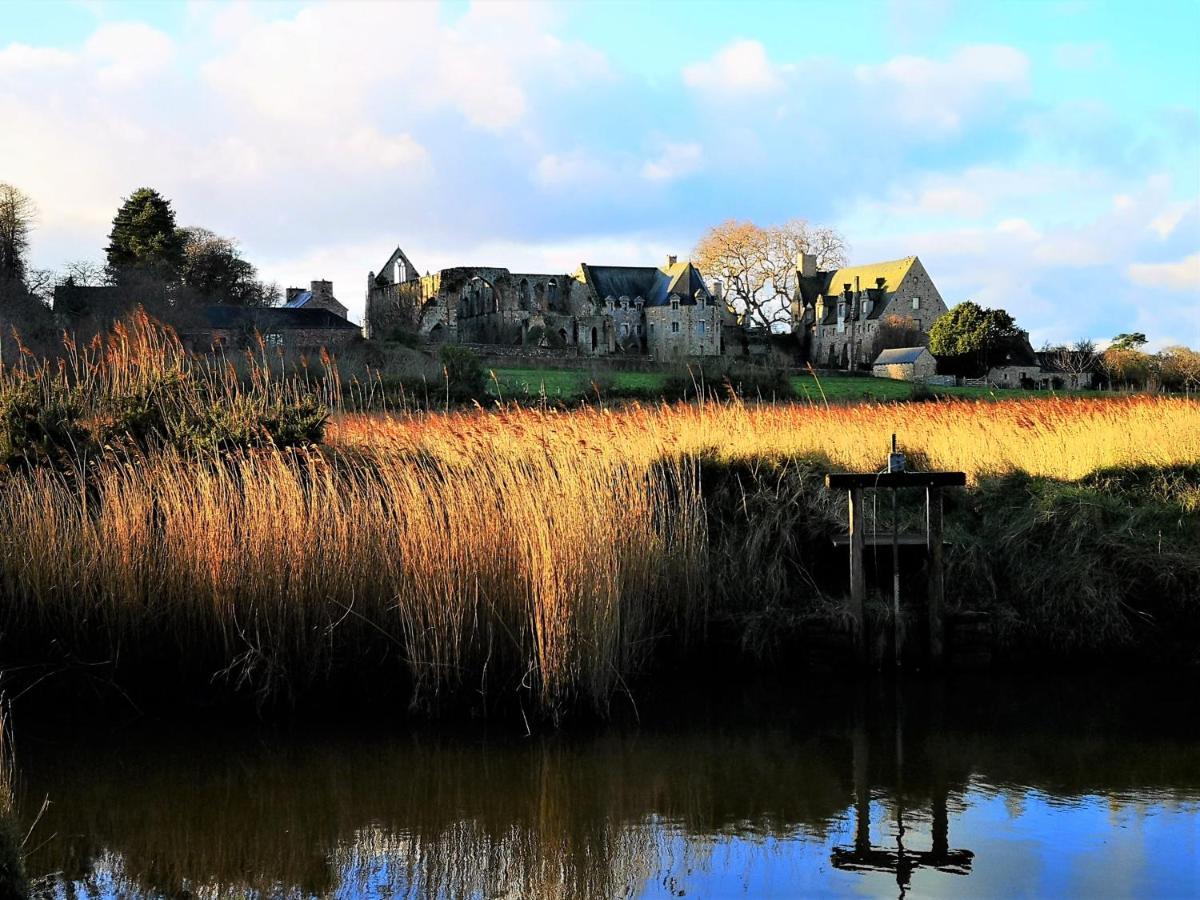 Gîtes Le Clos de La Baie Paimpol Exterior foto